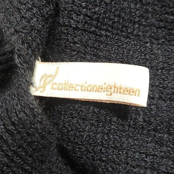 Collectioneighteen women's shawl/wrap black knit with fringe. One Size. - Picture 5 of 6